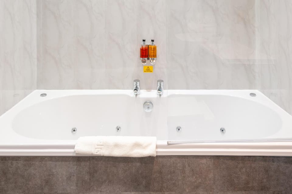Claxton Hotel Hotel in England