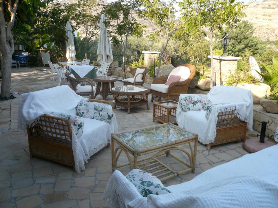 Greenfields Country Club Hotel in Germasogeia