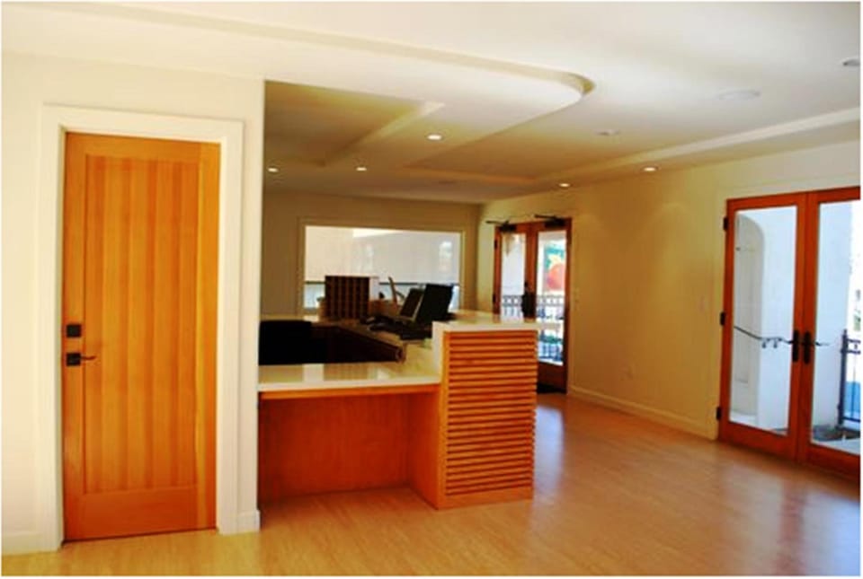 Bella Capri Inn and Suites Hotel in Camarillo