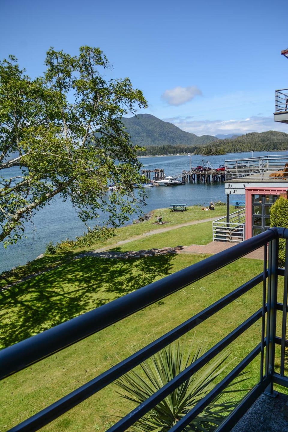 Island Village Properties at Fred Tibbs Hotel in Tofino