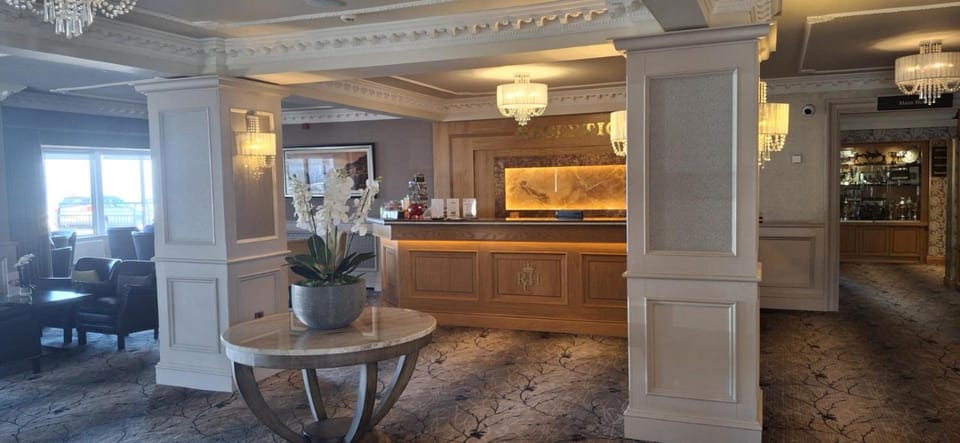 Royal Court Hotel Hotel in Northern Ireland