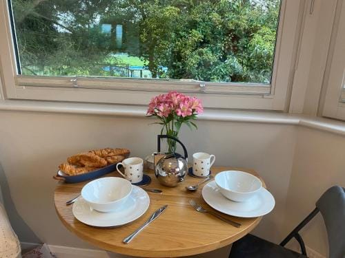 Brookfield Cottage Hotel in Wirral