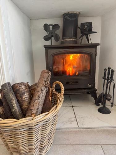 Altonhill Cottage - room only Hotel in Nairn