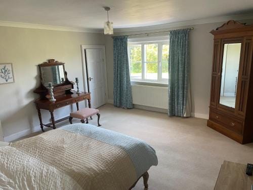 Ashmore Farm Hotel in Cherwell District