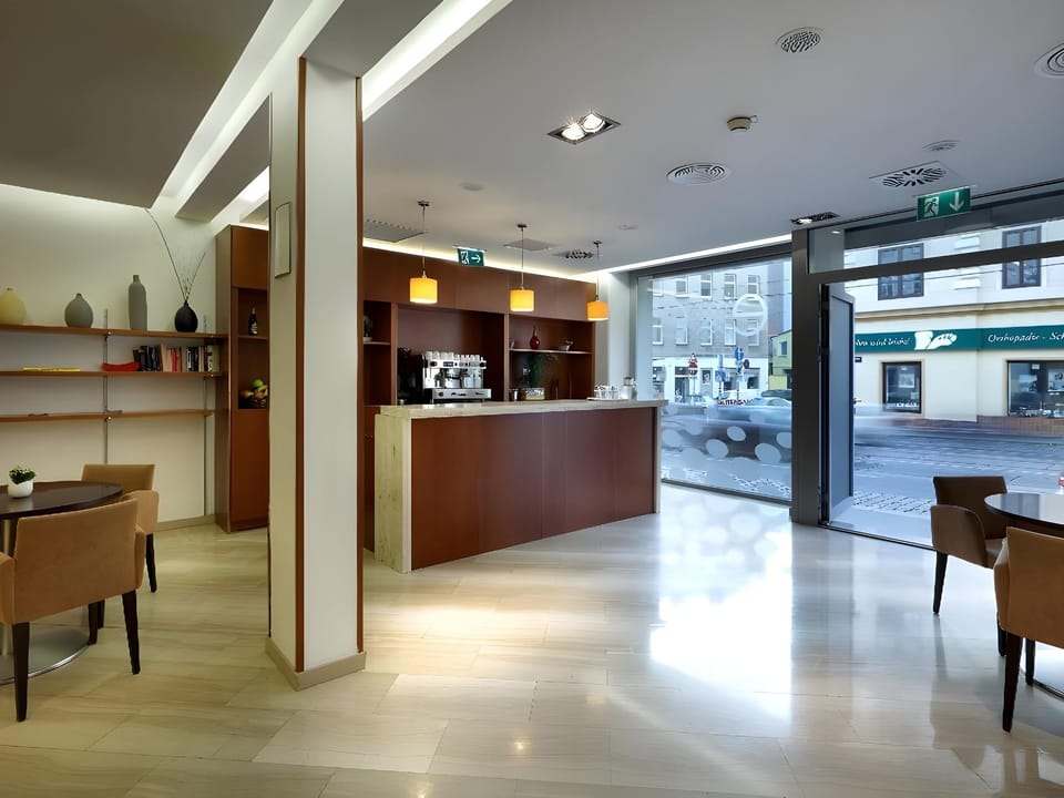 Coffee shop