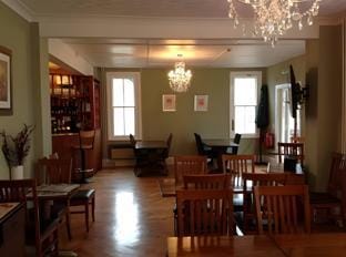 Castle Lodge Inn in Ely