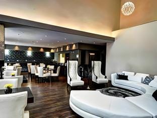 Home Inn & Suites Yorkton Hotel in Yorkton