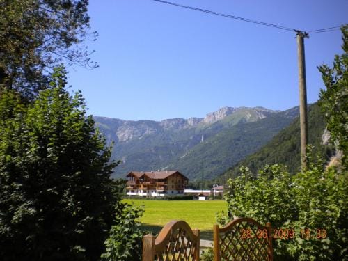 Gite Les Mesanges Hotel in Haute-Savoie