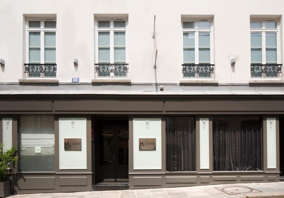 Hotel Le Senat Hotel in Paris