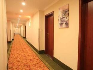 GreenTree Inn Suzhou Kunshan PL Xinxing Rd Express hotel Hotel in Shanghai