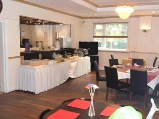 Skyways Hotel Hotel in Slough