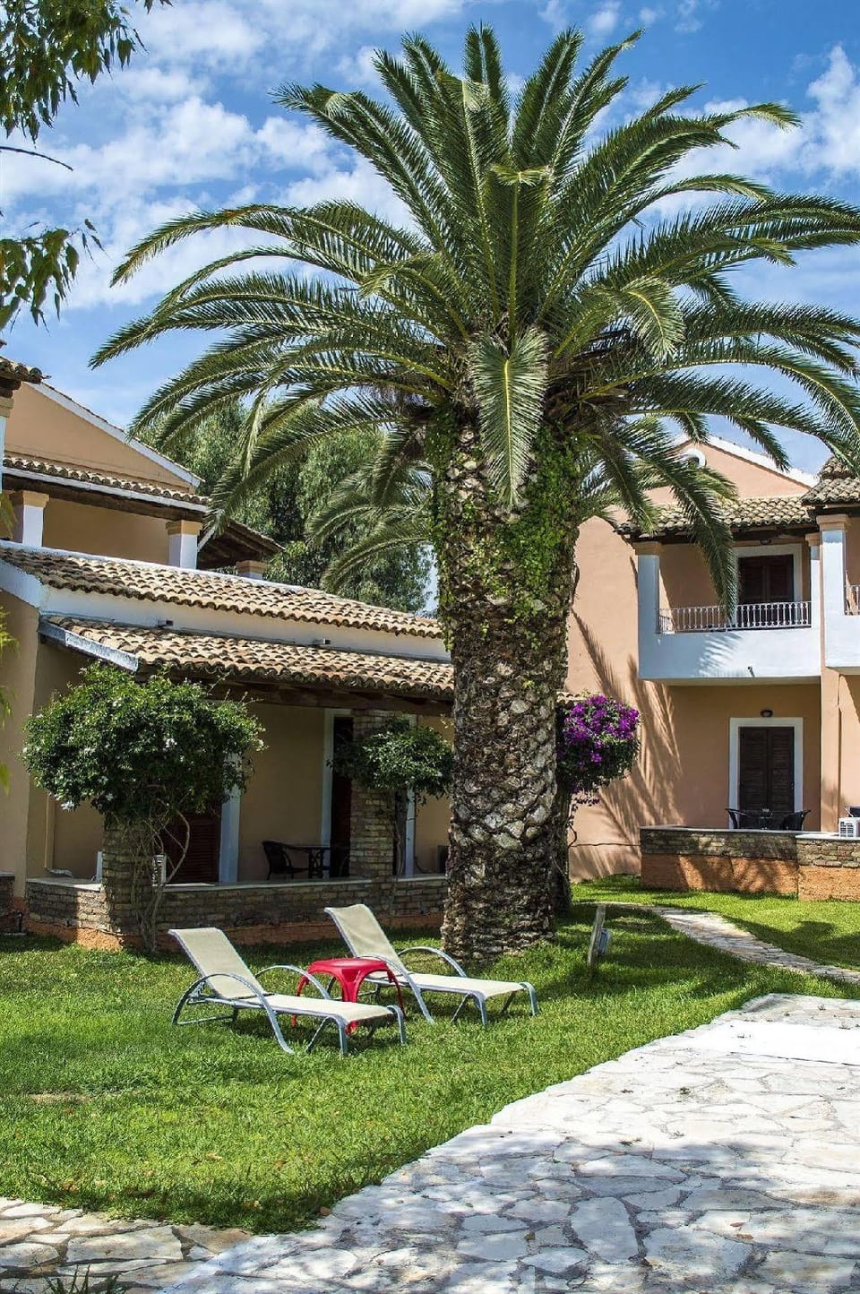 Folies Corfu Hotel Apartments Hotel in Corfu