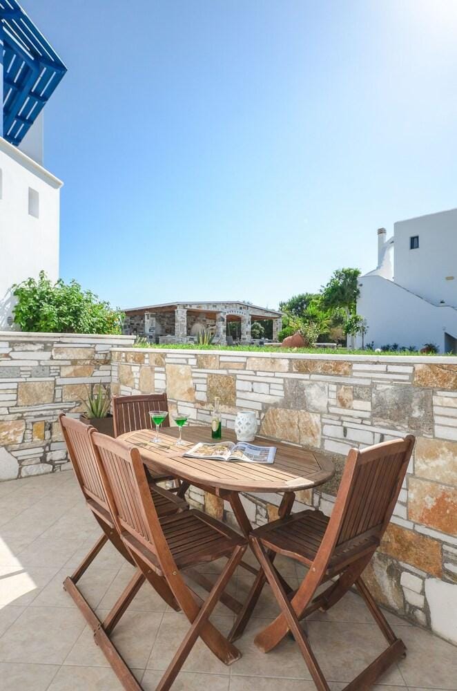 Summer Memories Hotel in Naxos