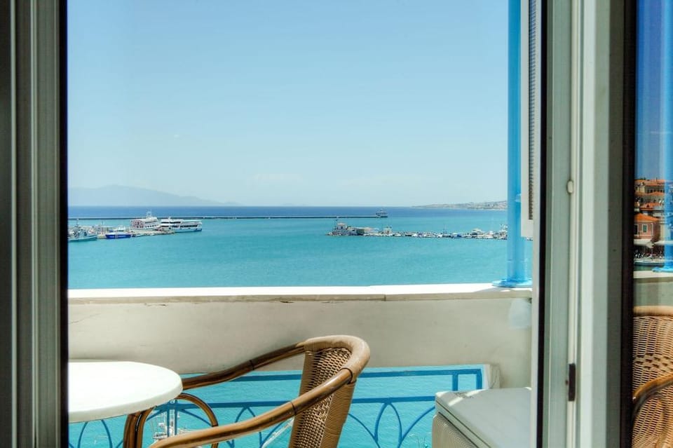 Hotel Lesvion Hotel in İzmir Province