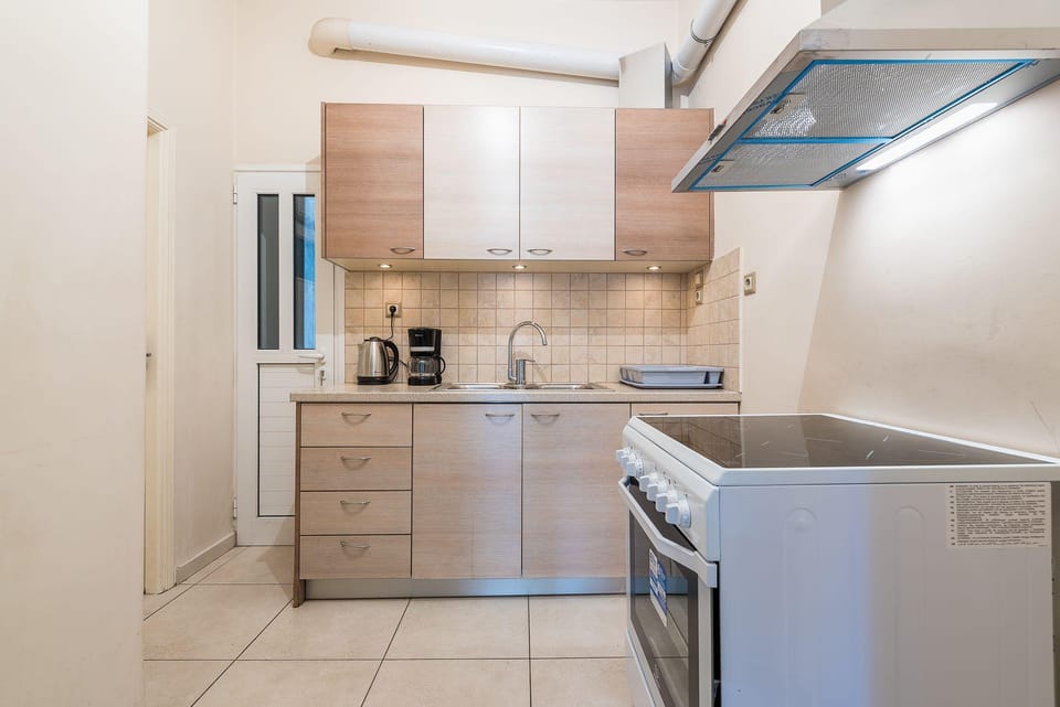 Victoria Familia Apartments Hotel in Athens