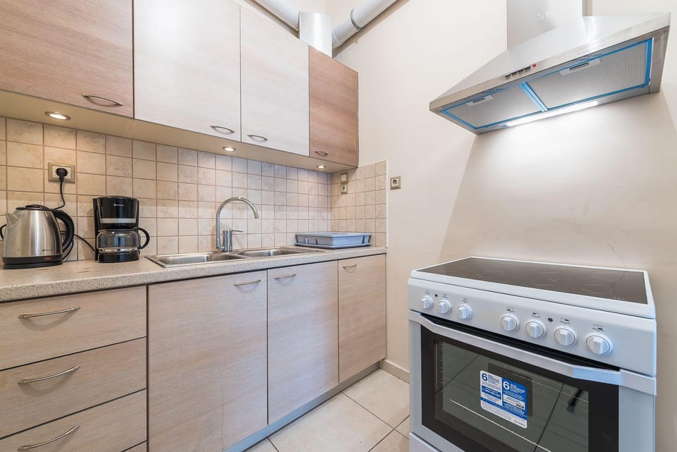 Victoria Familia Apartments Hotel in Athens