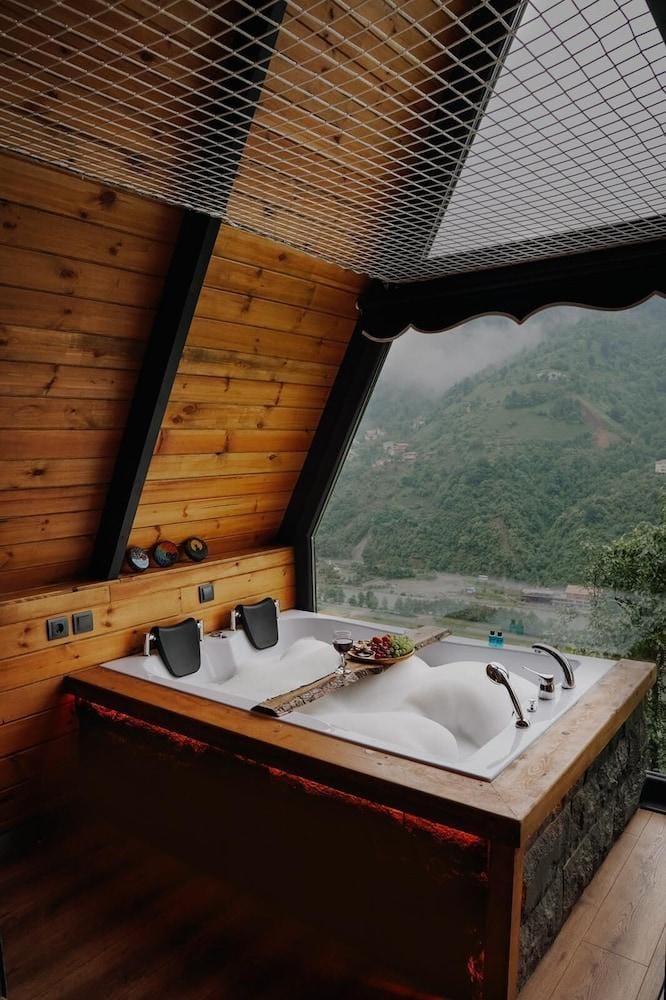 Pavri Suit Bungalov Hotel in Georgia
