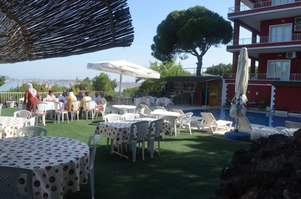 Tunc Otel Hotel in İzmir Province