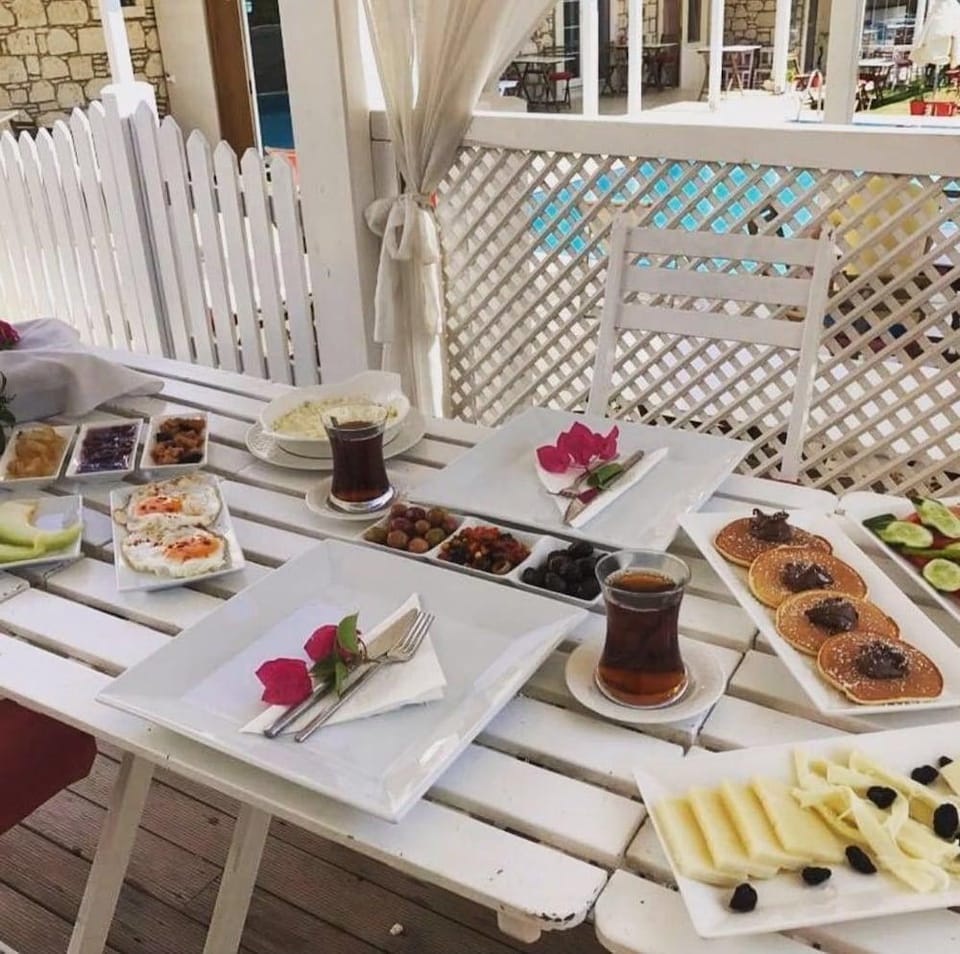 Alacati Alaris Otel Hotel in Alaçatı