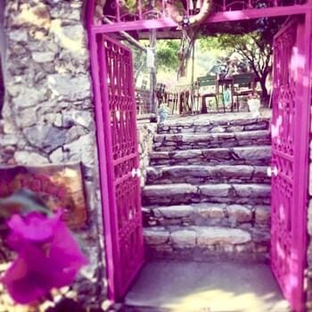 Eski Datca Pansiyon Cafe Hotel in Muğla Province