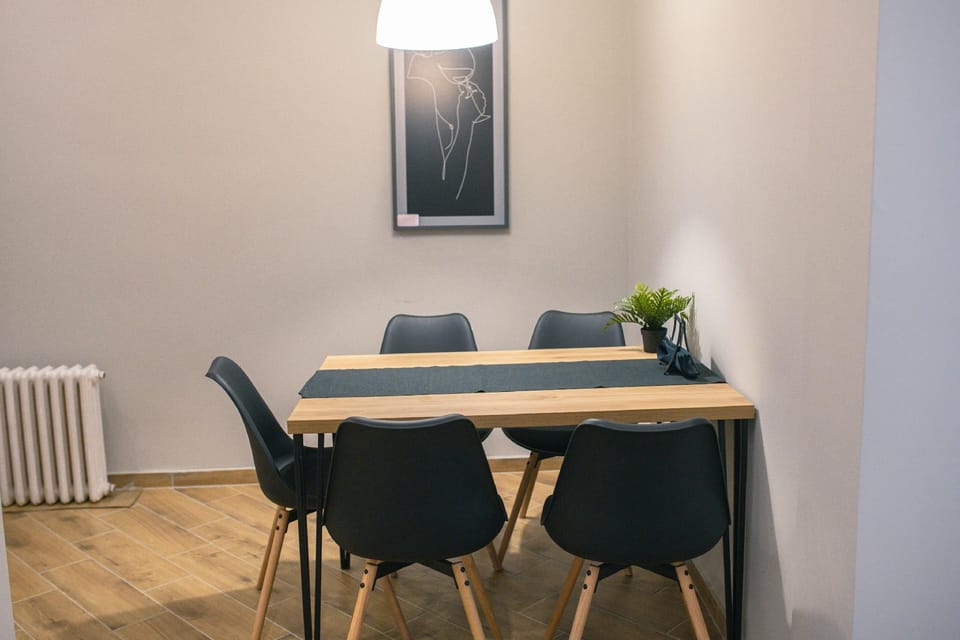 Manoir Apartments Hotel in Novi Sad