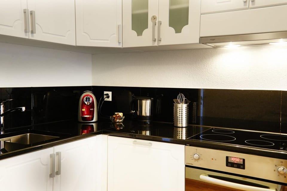 Residence Apartments by Hotel du Commerce Hotel in Basel