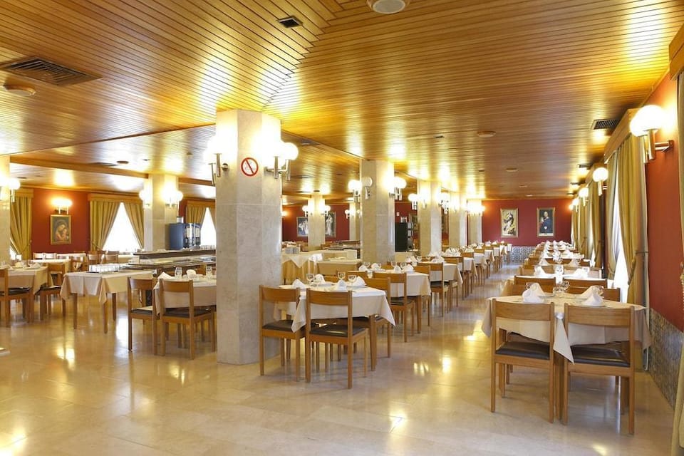 Domus Pacis Fatima Hotel Hotel in Fátima