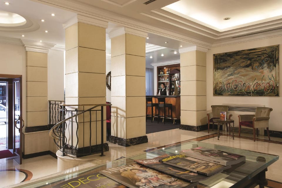 Bar/lounge