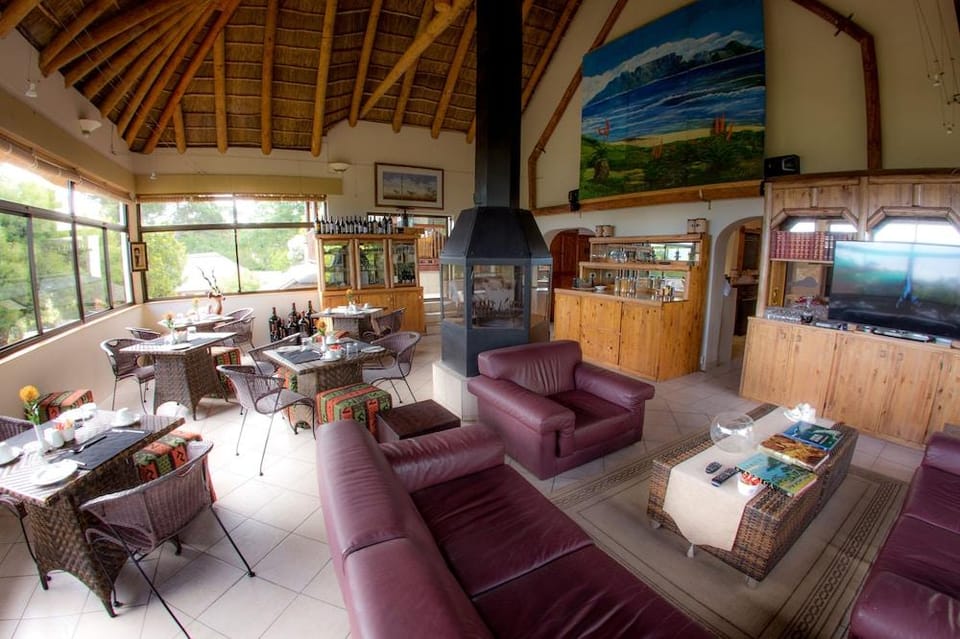 Winelands Villa Guesthouse Hotel in Cape Town