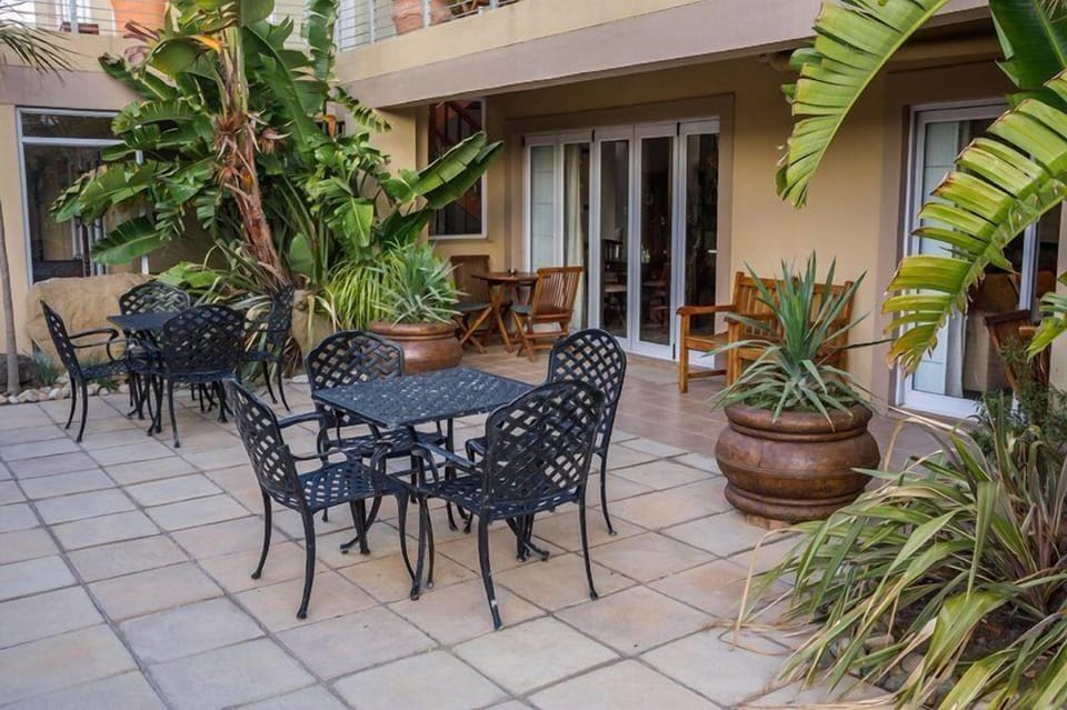 Kwantu Guesthouses Hotel in Cape Town