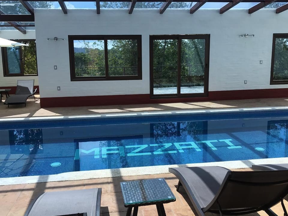Mazzatl Hotel in Mazamitla