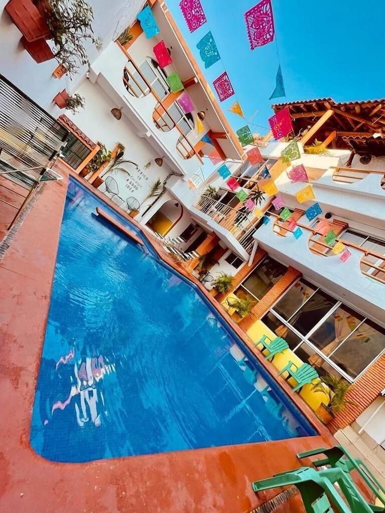 Hotel Casa de la Palma Bed and Breakfast Hotel in Zihuatanejo