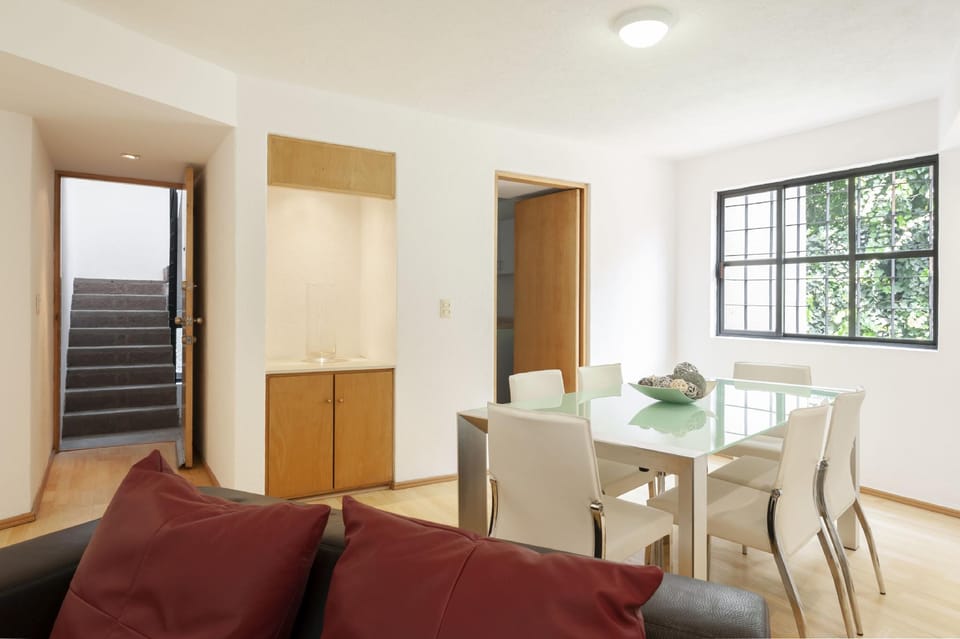Beautiful apartment Ahuehuetes Hotel in Mexico City