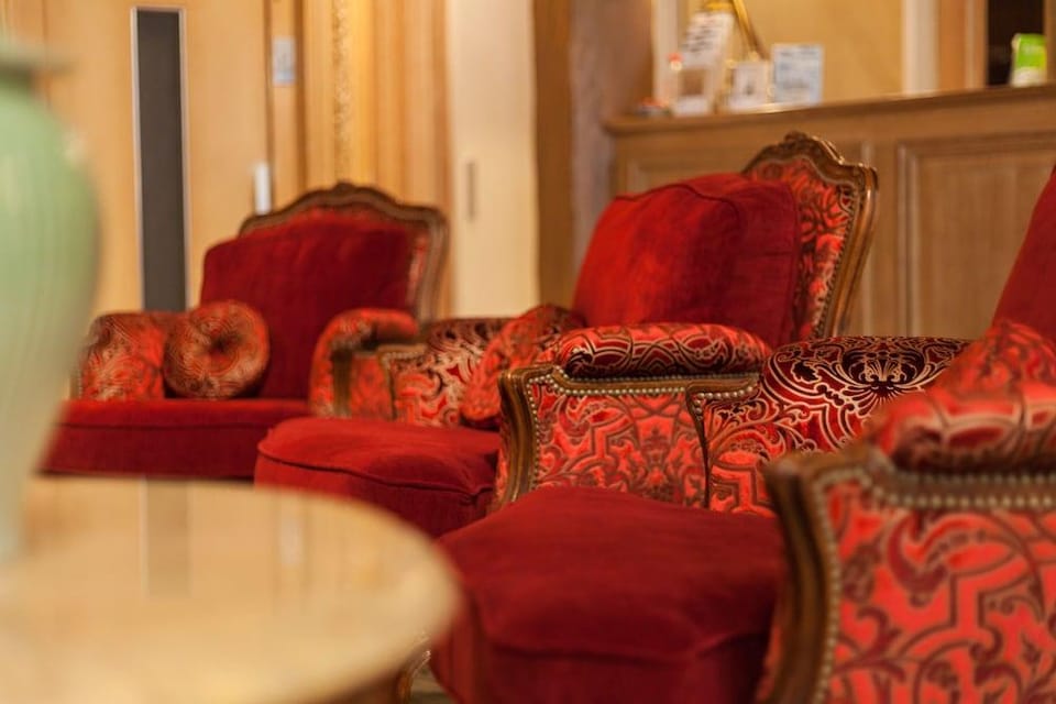 Grand Hôtel de L Univers Hotel in Paris