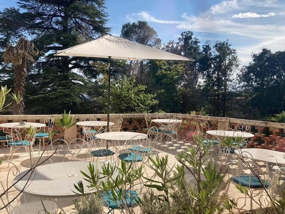 Spa Chateau La Tour Hotel in Provence-Alpes-Côte d'Azur