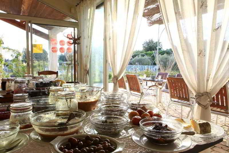 Mas des Figues Hotel in Saint-Remy-de-Provence