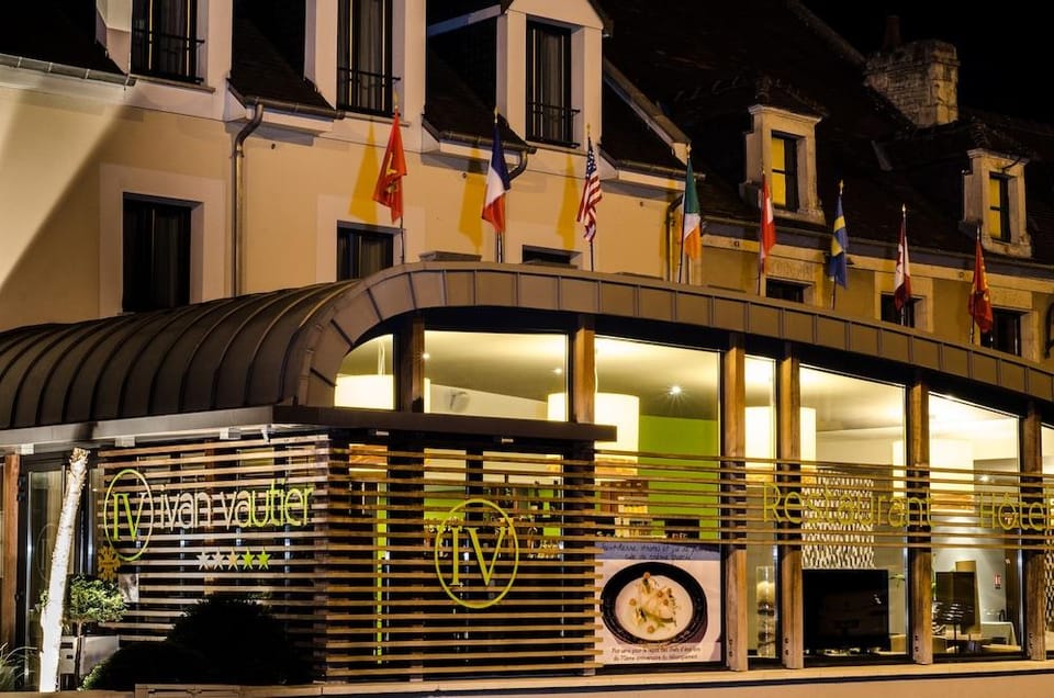 Ivan Vautier Hotel in Caen