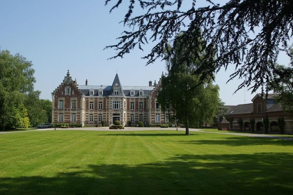 Hôtel Château Tilques Hotel in Hauts-de-France