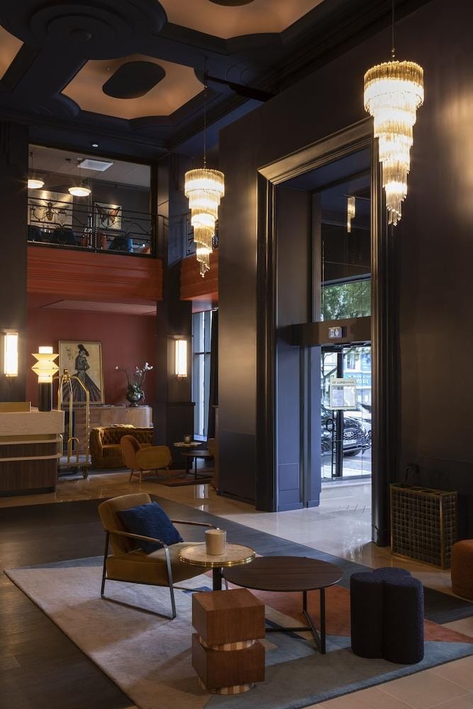 Oceania Le Conti**** Brest Hotel in Brest