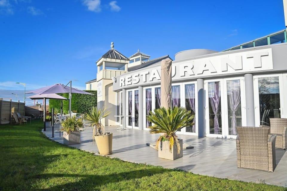 Hotel Restaurant Lunotel Hotel in Saint-Lô