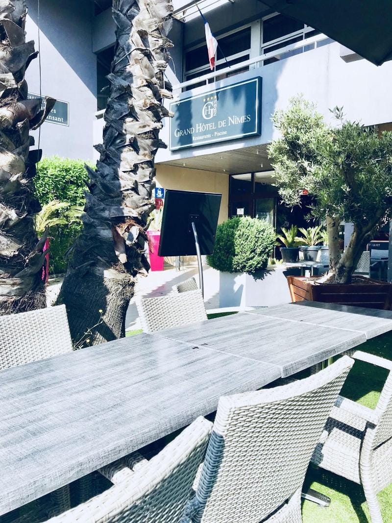 Grand Hôtel de Nîmes Hotel in Nimes