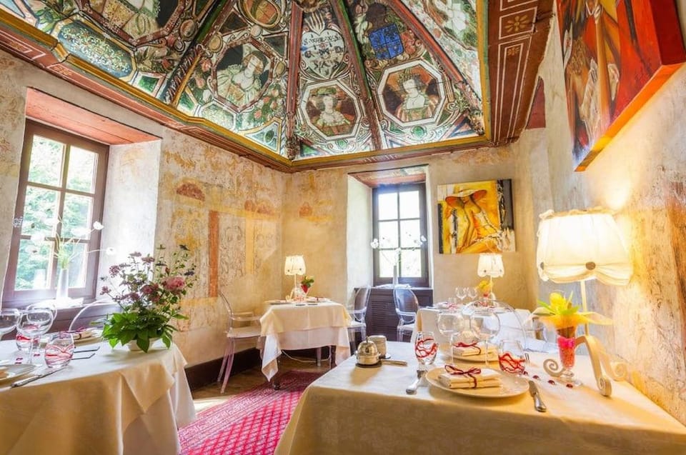 Château de la Caze Hotel in Auvergne-Rhône-Alpes
