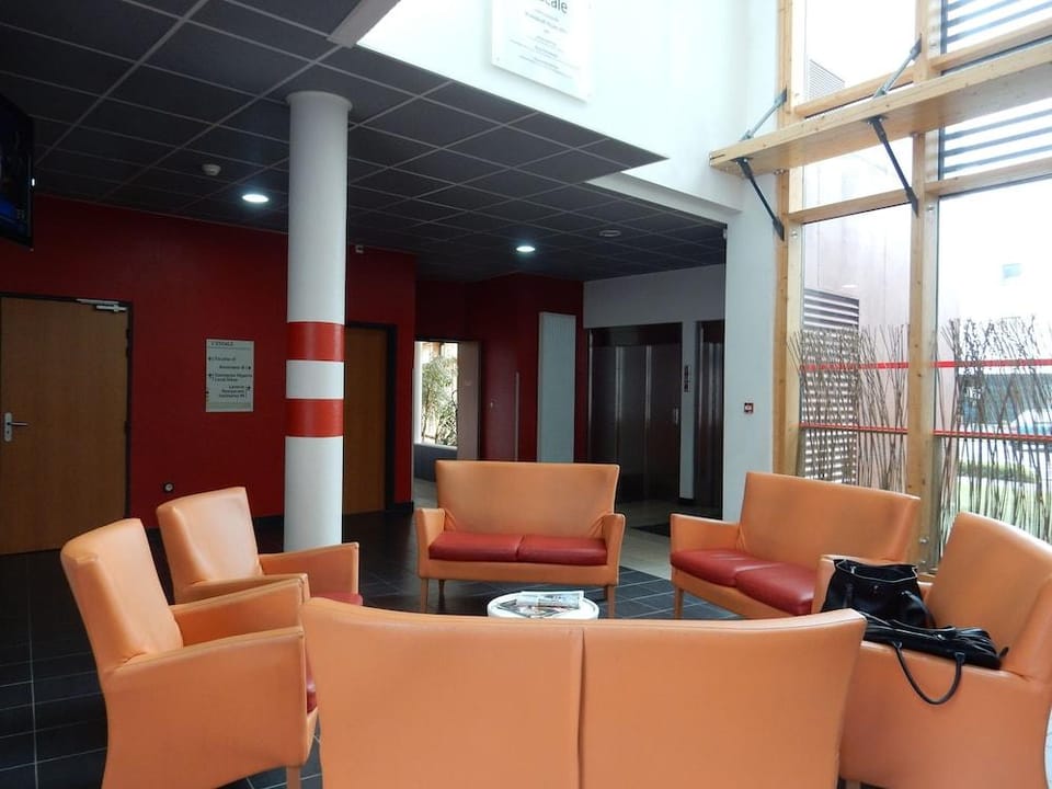 L Escale Hotel in Dunkirk