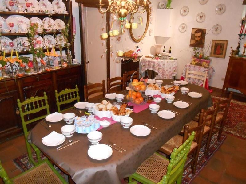 B&B La Ferme Des Bordes Hotel in Centre-Val de Loire