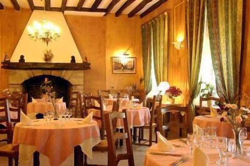 Relais de la Poste Hotel in Île-de-France