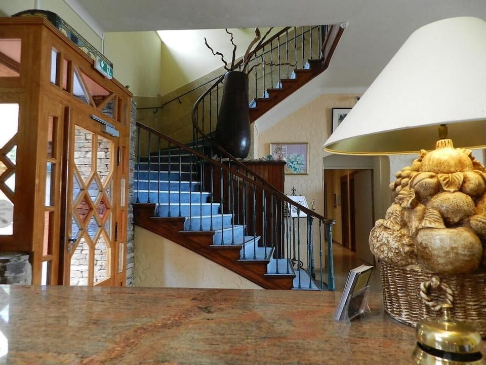 Grand Hotel Moriaz Hotel in Le Lavandou