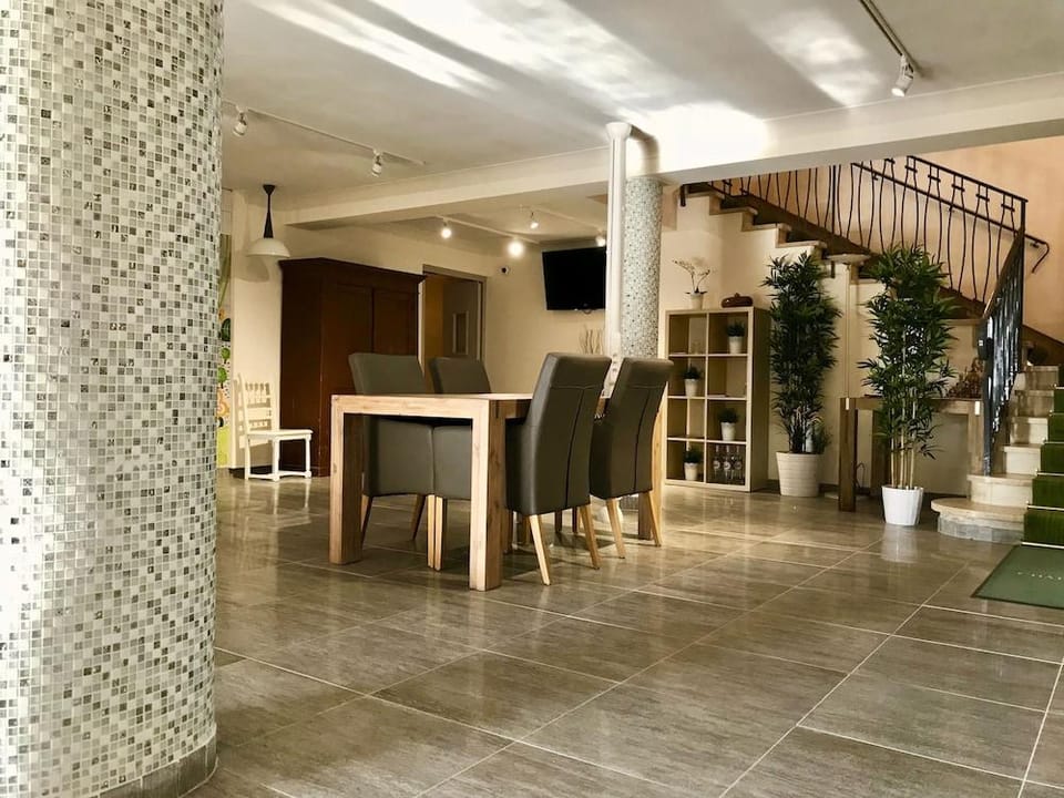 Résidence Château Ferrassières Hotel in Sault