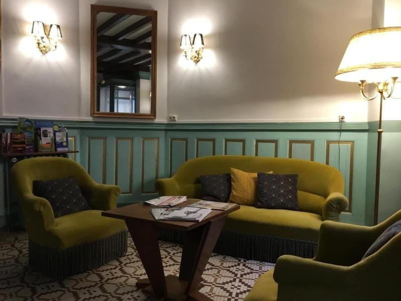 The Old Hotel Ravel Hotel in Clermont-Ferrand