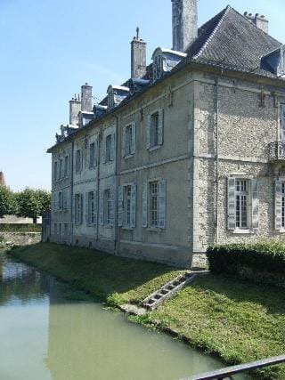 Château De Serrigny Hotel in Bourgogne-Franche-Comté
