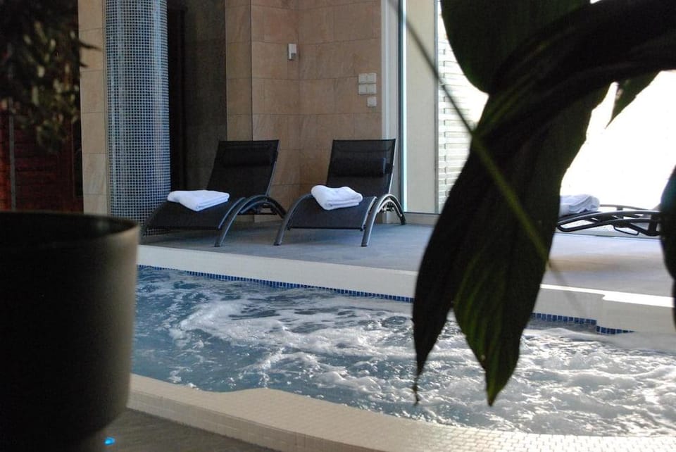 Hotel de France Hotel in Brittany